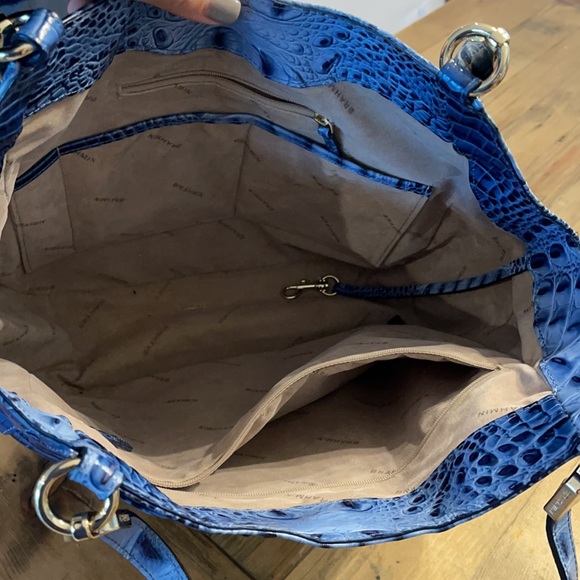 GORGEOUS Cobalt Blue Brahmin handbag - Picture 4 of 9